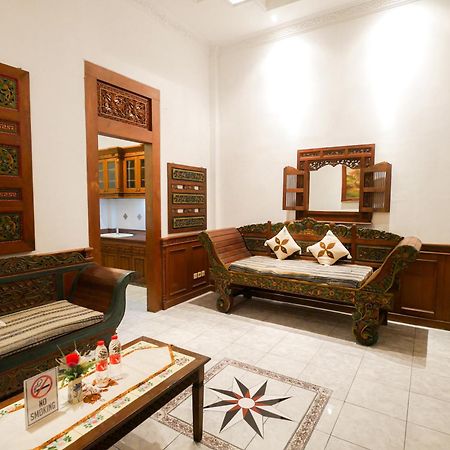 Rumah Pesik Art & Heritage Hotel Gondowulung 외부 사진