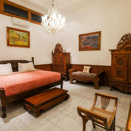 Rumah Pesik Art & Heritage Hotel Gondowulung 외부 사진