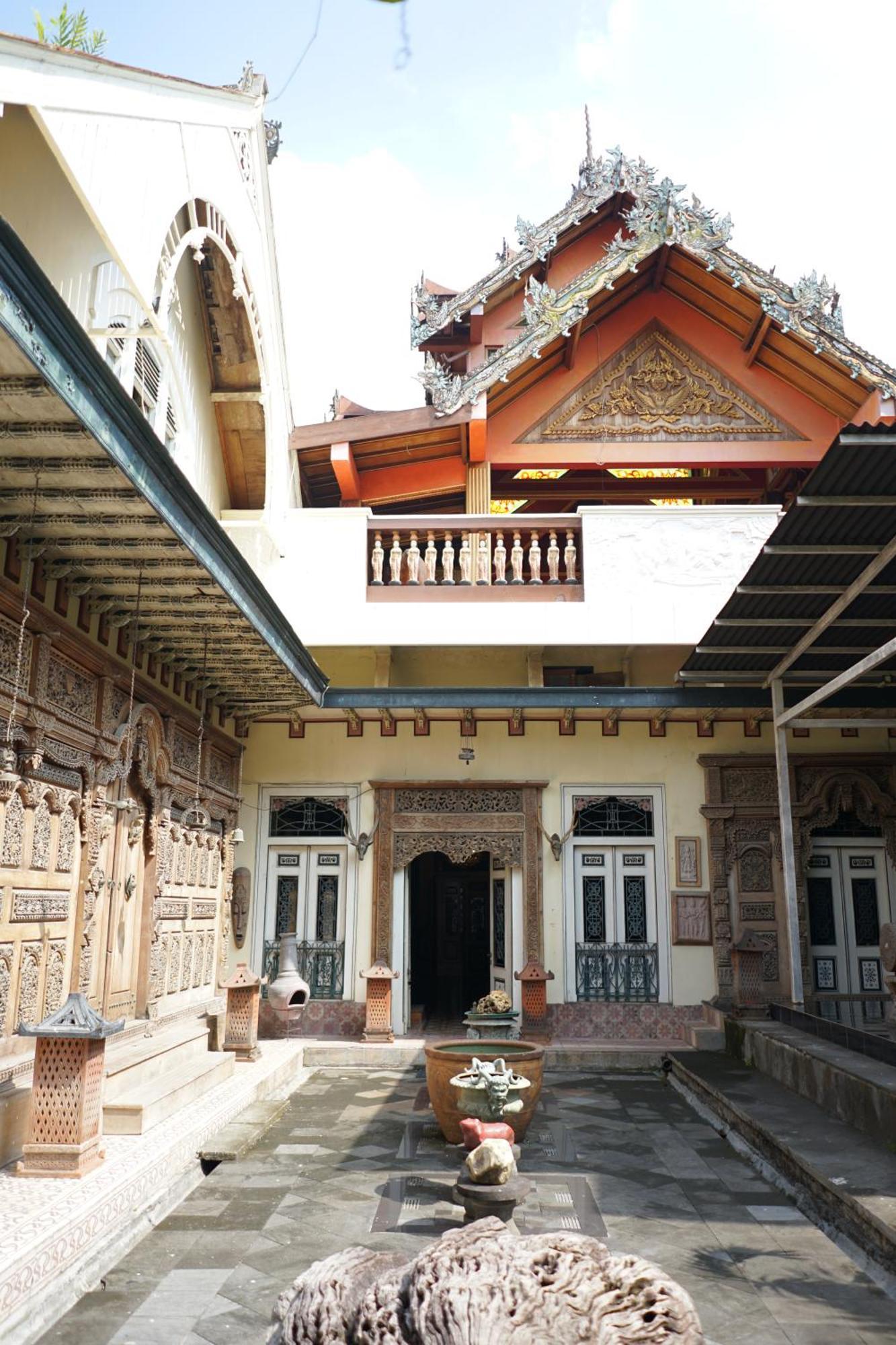 Rumah Pesik Art & Heritage Hotel Gondowulung 외부 사진