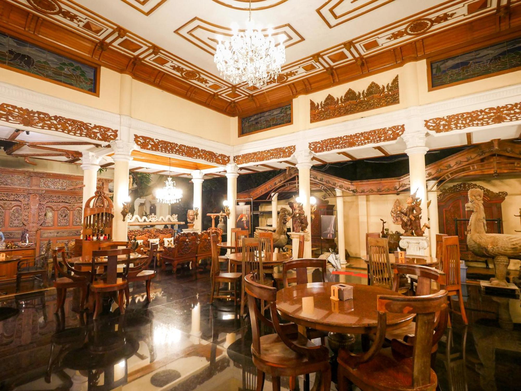 Rumah Pesik Art & Heritage Hotel Gondowulung 외부 사진